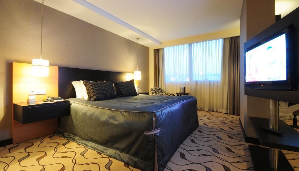 Otel Dedeman Ankara
